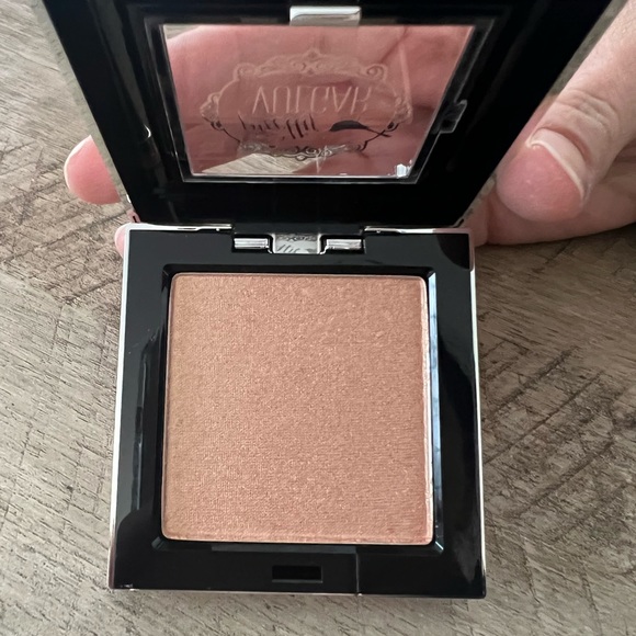 Pretty Vulgar Highlighter - Picture 2 of 2